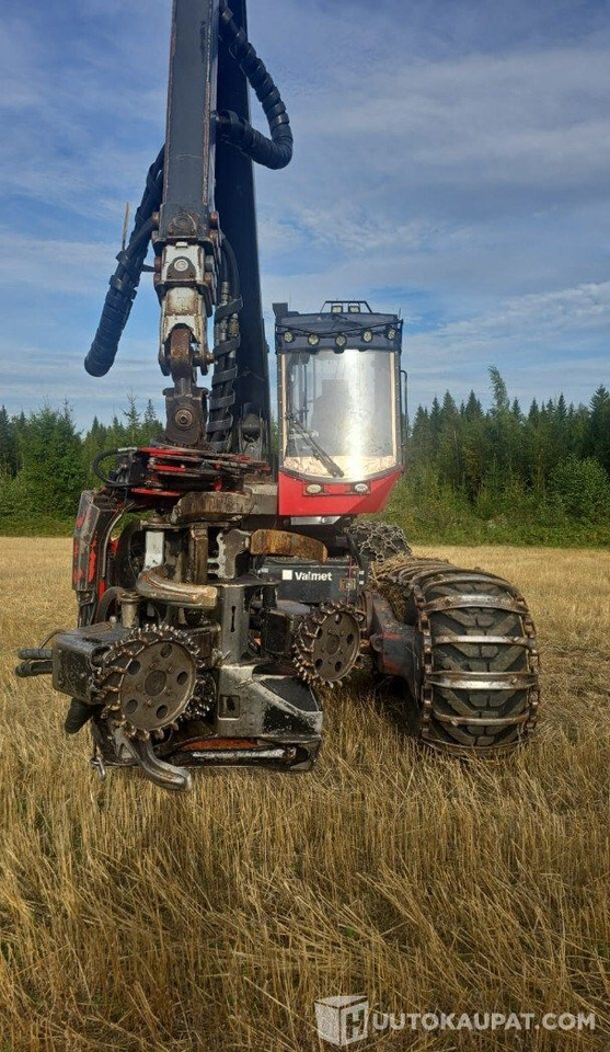 Valmet 911.3, 2004, Diesel, 32 600 h Harvesteri, Leppävirta - معدات الغابات: صورة 4 Valmet 911.3, 2004, Diesel, 32 600 h Harvesteri, Leppävirta - معدات الغابات: صورة 4