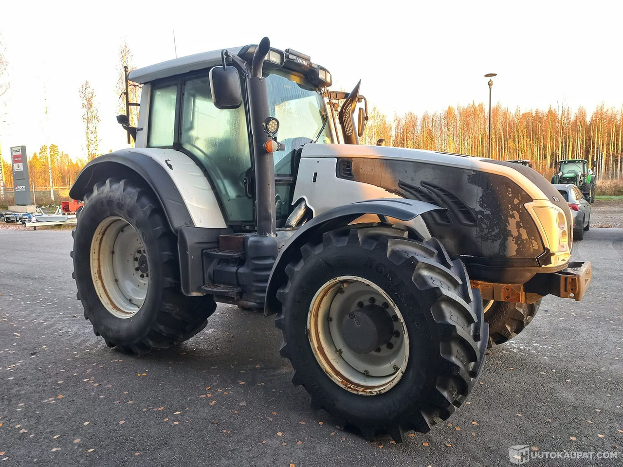 Valtra T213 VERSU, 2013, 11 100 h, MTK25, Joensuu - جرار: صورة 2 Valtra T213 VERSU, 2013, 11 100 h, MTK25, Joensuu - جرار: صورة 2