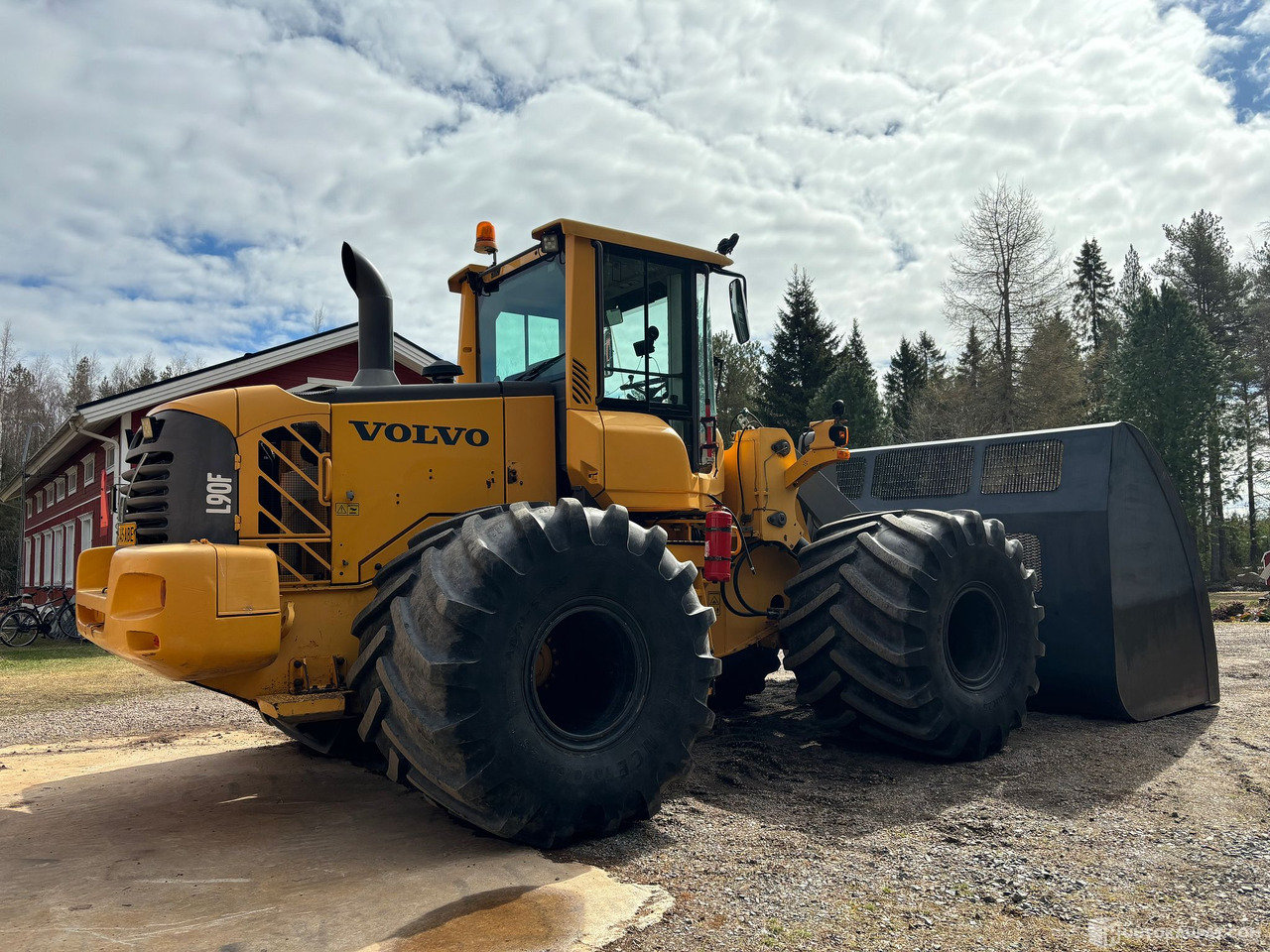 Volvo L90F, 2007 "MONSTER", Kalajoki - اللودر بعجل: صورة 4 Volvo L90F, 2007 "MONSTER", Kalajoki - اللودر بعجل: صورة 4