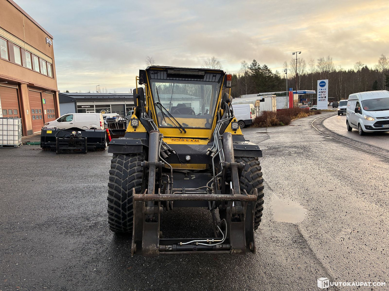 تأجير  Wille 665, 1996 property tractor — Finland's first Wille 655, Valkeakoski Wille 665, 1996 property tractor — Finland's first Wille 655, Valkeakoski: صورة 7