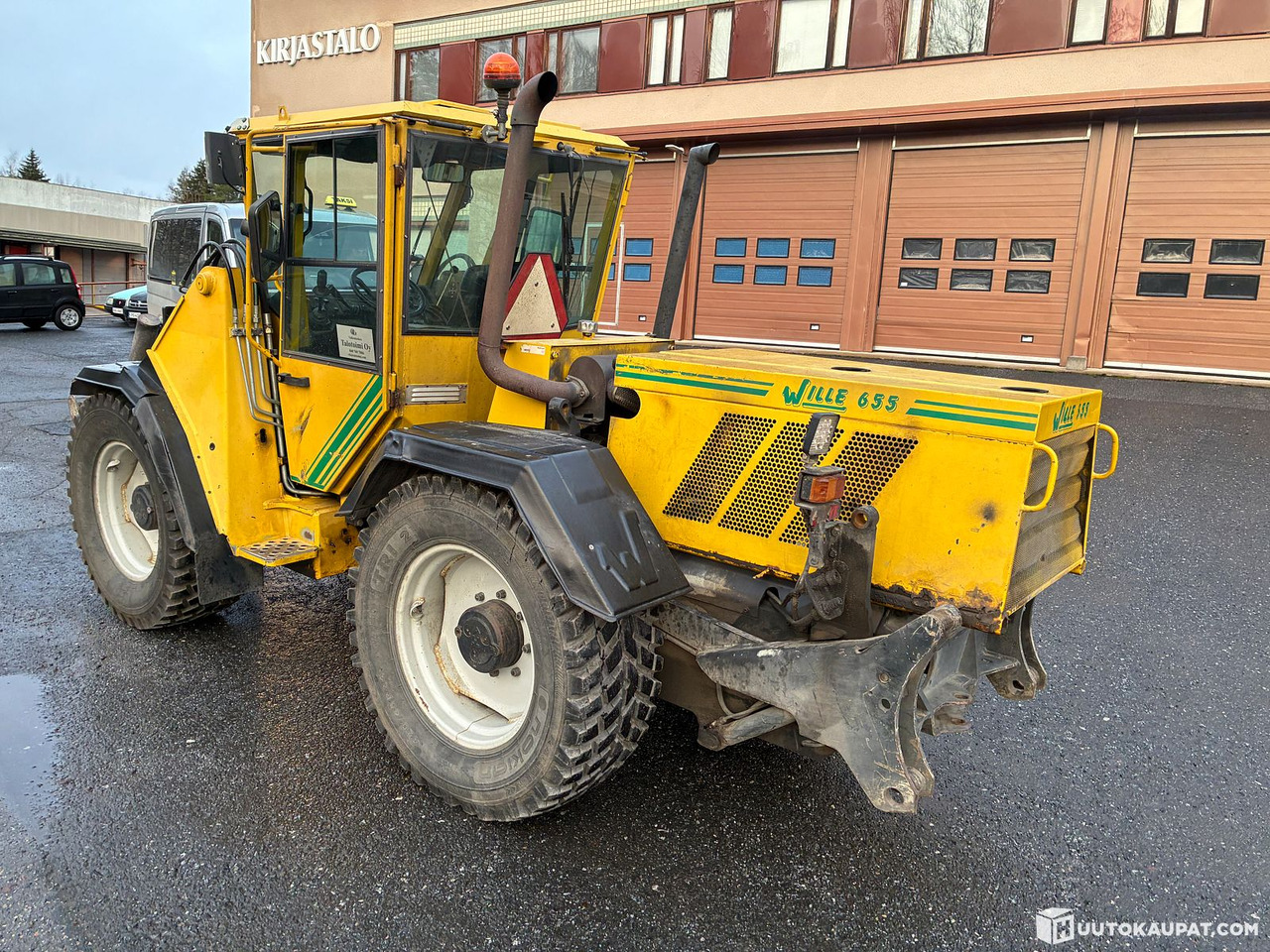 Wille 665, 1996 property tractor — Finland's first Wille 655, Valkeakoski - اللودر بعجل: صورة 5 Wille 665, 1996 property tractor — Finland's first Wille 655, Valkeakoski - اللودر بعجل: صورة 5