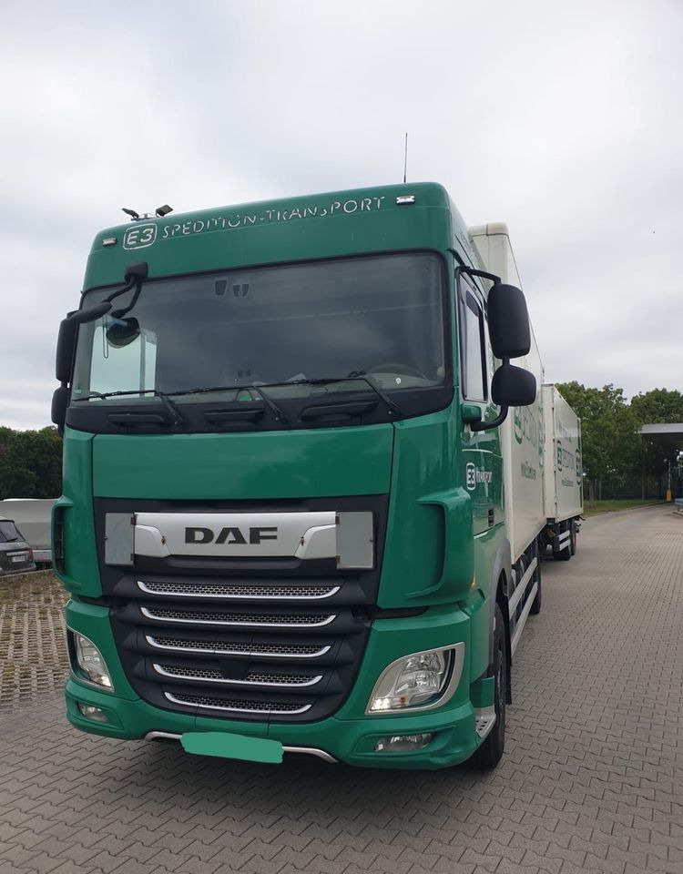 DAF XF ZESTAW TANDEM 2021 ORYGINALNY PRZEBIEG z Niemiec / PRZEJAZDOWY Z WINDĄ / - شاحنة صندوقية: صورة 1 DAF XF ZESTAW TANDEM 2021 ORYGINALNY PRZEBIEG z Niemiec / PRZEJAZDOWY Z WINDĄ / - شاحنة صندوقية: صورة 1