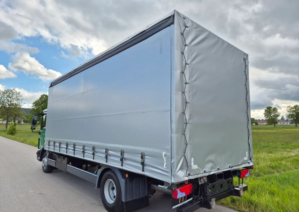 MAN TGL 12.250 6.2m AUTOMAT KLIMA z Niemiec ESP nowe opony EURO 6 / 4.75 rozstaw / zawiesie na wózek widłowy / TOP STAN / okazja nauka jazdy MOŻLIWOŚĆ DOSTOSOWANIA 12t - شاحنة ذات ستائر جانبية: صورة 5 MAN TGL 12.250 6.2m AUTOMAT KLIMA z Niemiec ESP nowe opony EURO 6 / 4.75 rozstaw / zawiesie na wózek widłowy / TOP STAN / okazja nauka jazdy MOŻLIWOŚĆ DOSTOSOWANIA 12t - شاحنة ذات ستائر جانبية: صورة 5