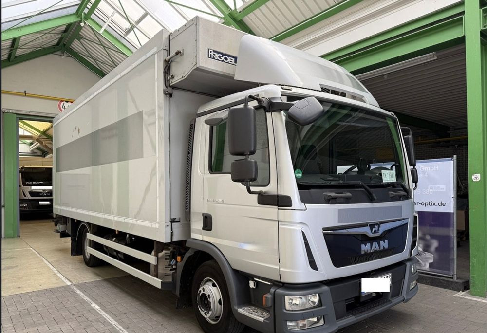 MAN TGL 12.250 6.3m AUTOMAT KLIMA z Niemiec ESP EURO 6 / 4.3 rozstaw / Chlodnia FRIGOBLOCK / TOP STAN / okazja nauka jazdy MOŻLIWOŚĆ DOSTOSOWANIA 12t - شاحنة ذات مبرد: صورة 1 MAN TGL 12.250 6.3m AUTOMAT KLIMA z Niemiec ESP EURO 6 / 4.3 rozstaw / Chlodnia FRIGOBLOCK / TOP STAN / okazja nauka jazdy MOŻLIWOŚĆ DOSTOSOWANIA 12t - شاحنة ذات مبرد: صورة 1