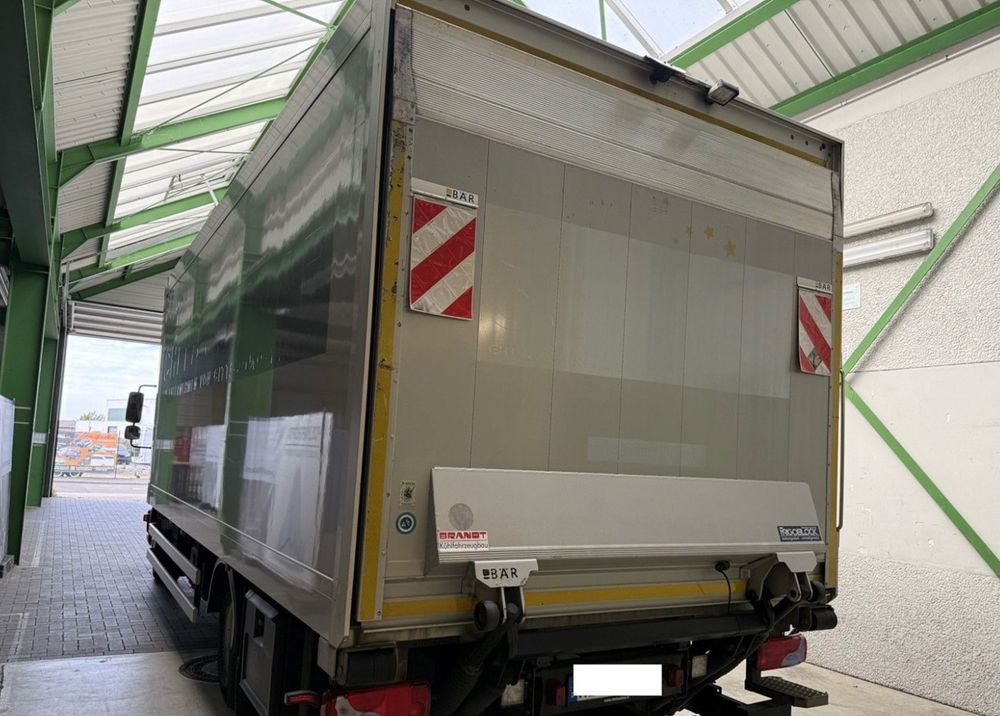 MAN TGL 12.250 6.3m AUTOMAT KLIMA z Niemiec ESP EURO 6 / 4.3 rozstaw / Chlodnia FRIGOBLOCK / TOP STAN / okazja nauka jazdy MOŻLIWOŚĆ DOSTOSOWANIA 12t - شاحنة ذات مبرد: صورة 4 MAN TGL 12.250 6.3m AUTOMAT KLIMA z Niemiec ESP EURO 6 / 4.3 rozstaw / Chlodnia FRIGOBLOCK / TOP STAN / okazja nauka jazdy MOŻLIWOŚĆ DOSTOSOWANIA 12t - شاحنة ذات مبرد: صورة 4