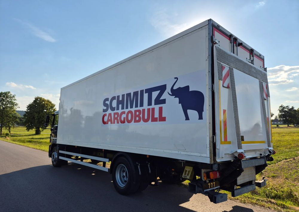 MAN TGM 18.250 Carrier 1950 D/E z Holandii / TOP STAN / 7.5m / 18 palet / winda + drzwi boczne / OKAZJA - شاحنة ذات مبرد: صورة 2 MAN TGM 18.250 Carrier 1950 D/E z Holandii / TOP STAN / 7.5m / 18 palet / winda + drzwi boczne / OKAZJA - شاحنة ذات مبرد: صورة 2