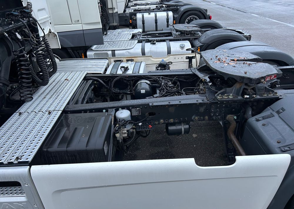 MAN TGS 18.500 TOP1 NAUKA JAZDY POLIFT ELKA AUTOMAT 4x2 STANDARD 315/70r22.5 SUPER STAN TGX 470 460 420 430 500 510 400 360 410 - رأس تريلا: صورة 5 MAN TGS 18.500 TOP1 NAUKA JAZDY POLIFT ELKA AUTOMAT 4x2 STANDARD 315/70r22.5 SUPER STAN TGX 470 460 420 430 500 510 400 360 410 - رأس تريلا: صورة 5