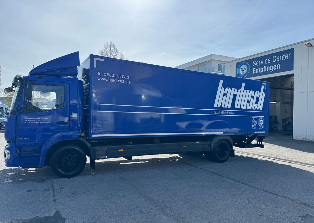 Mercedes-Benz Atego 1530 UNIKAT 289k km !! Z Niemiec TOP jak nowy ! Przód i tył na poduszkach 15t DMC / zaczep / 7.45m 18 palet TOP STAN - شاحنة صندوقية: صورة 4 Mercedes-Benz Atego 1530 UNIKAT 289k km !! Z Niemiec TOP jak nowy ! Przód i tył na poduszkach 15t DMC / zaczep / 7.45m 18 palet TOP STAN - شاحنة صندوقية: صورة 4