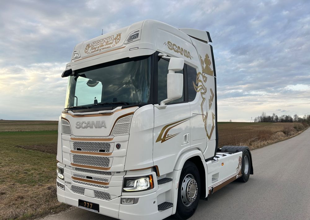 Scania R500 FULL AIR 2019 10x poduszki KLIMA POSTOJOWA / RETARDER / FULL SPOJLER / TOP STAN / od jedynego właściciela ! HYDRAULIKA spod beczki spożywczej ! / do wywrotu ruchomej podłogi beczki TOP TOP - مقطورة السحب: صورة 1 Scania R500 FULL AIR 2019 10x poduszki KLIMA POSTOJOWA / RETARDER / FULL SPOJLER / TOP STAN / od jedynego właściciela ! HYDRAULIKA spod beczki spożywczej ! / do wywrotu ruchomej podłogi beczki TOP TOP - مقطورة السحب: صورة 1