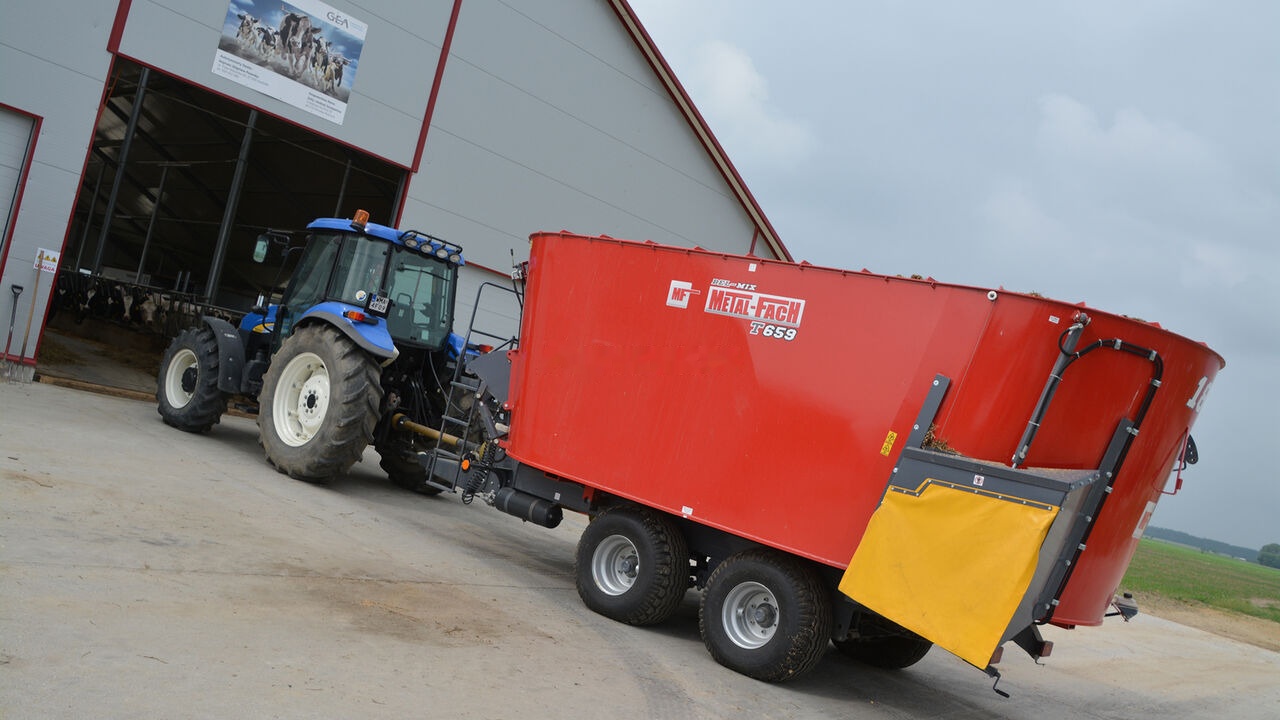 Metal-Fach T659 - BELMIX - عربة خلط الأعلاف: صورة 1 Metal-Fach T659 - BELMIX - عربة خلط الأعلاف: صورة 1