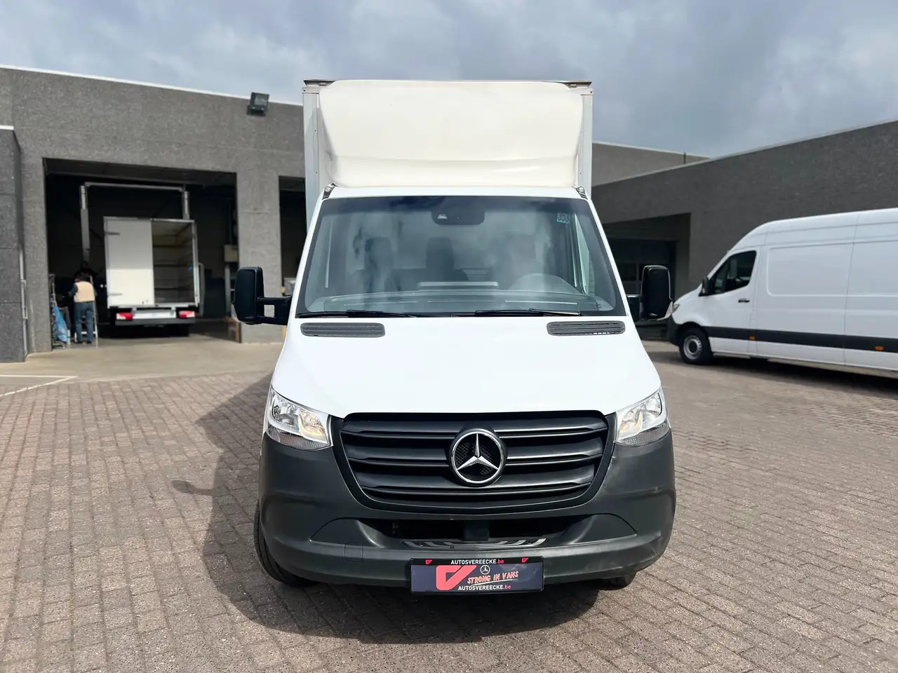 Mercedes-Benz Sprinter 515 KAST+LIFT + SPOILER (35.250ex) 2.300M - شاحنة بصندوق مغلق: صورة 2 Mercedes-Benz Sprinter 515 KAST+LIFT + SPOILER (35.250ex) 2.300M - شاحنة بصندوق مغلق: صورة 2