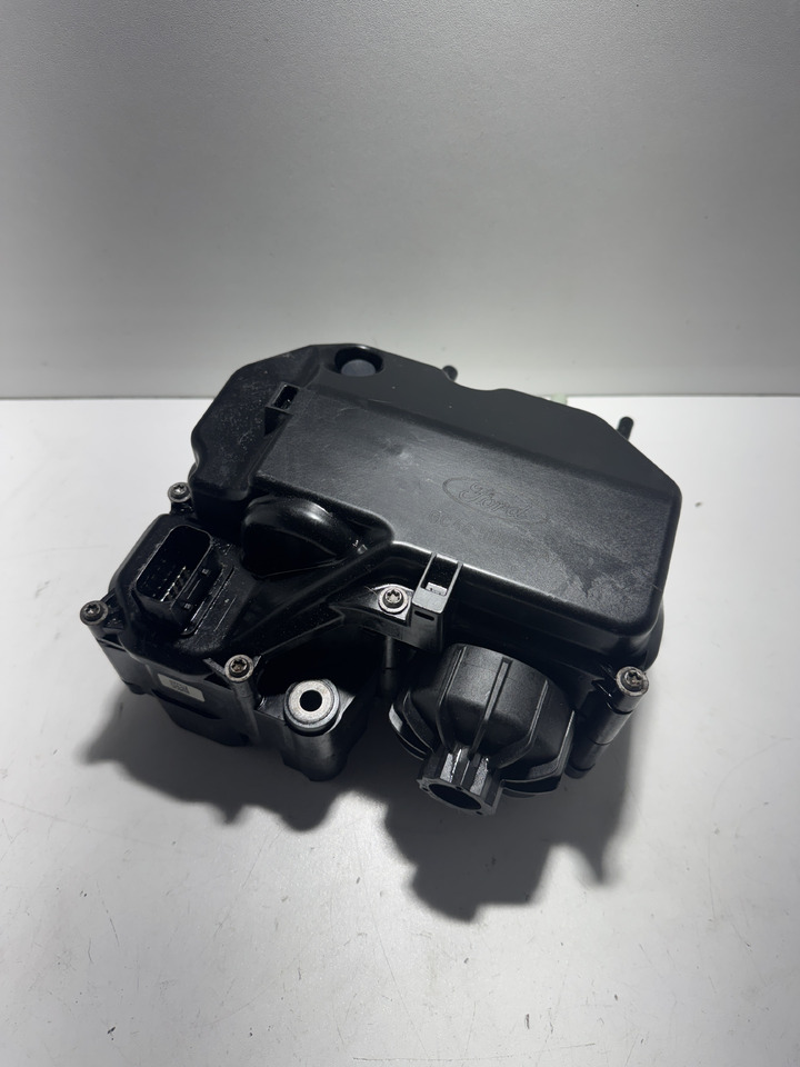 Ford F-Max Trucks Cargo - مضخة الوقود: صورة 1 Ford F-Max Trucks Cargo - مضخة الوقود: صورة 1