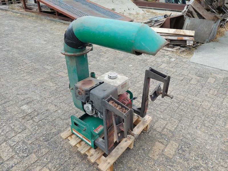 Billy Goat truckloader - آلة حرث الحديقة: صورة 3 Billy Goat truckloader - آلة حرث الحديقة: صورة 3