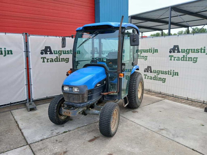 New Holland TC 27 - جرار: صورة 4 New Holland TC 27 - جرار: صورة 4