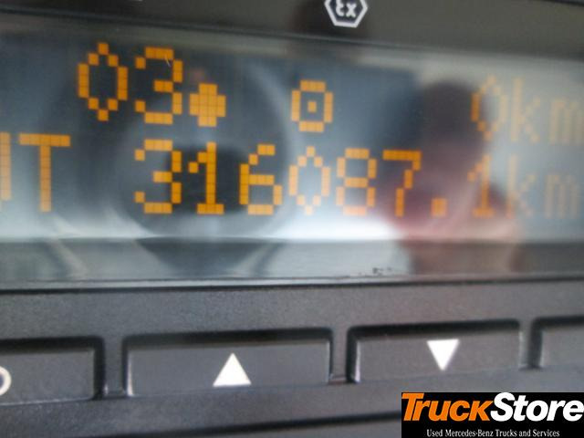 Mercedes-Benz Actros 1845 LS nRL - رأس تريلا: صورة 5 Mercedes-Benz Actros 1845 LS nRL - رأس تريلا: صورة 5