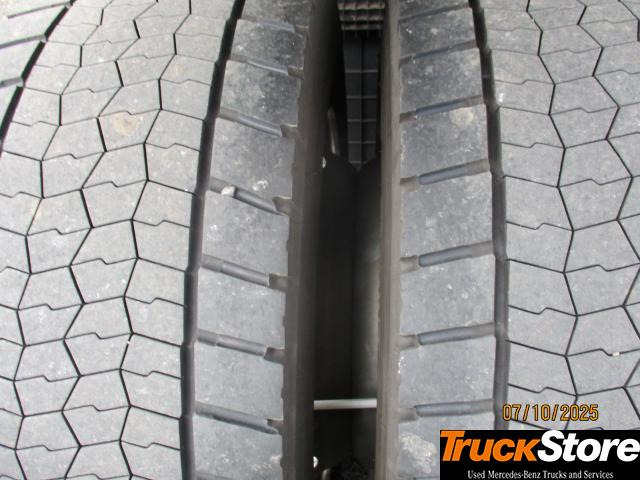 Mercedes-Benz Actros 1845 LS nRL - رأس تريلا: صورة 5 Mercedes-Benz Actros 1845 LS nRL - رأس تريلا: صورة 5
