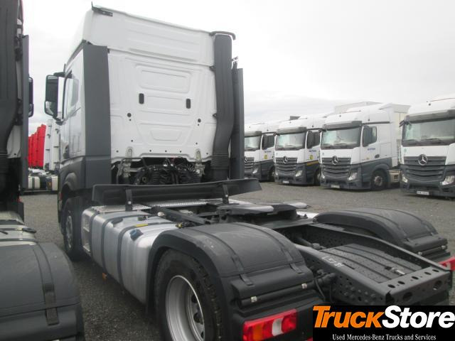 Mercedes-Benz Actros 1851 LS - مقطورة السحب: صورة 4 Mercedes-Benz Actros 1851 LS - مقطورة السحب: صورة 4