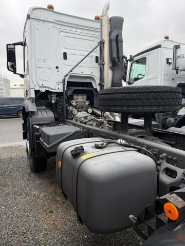 Mercedes-Benz Arocs 1836 A - شاحنة بهيكل معدني للمقصورة: صورة 2 Mercedes-Benz Arocs 1836 A - شاحنة بهيكل معدني للمقصورة: صورة 2