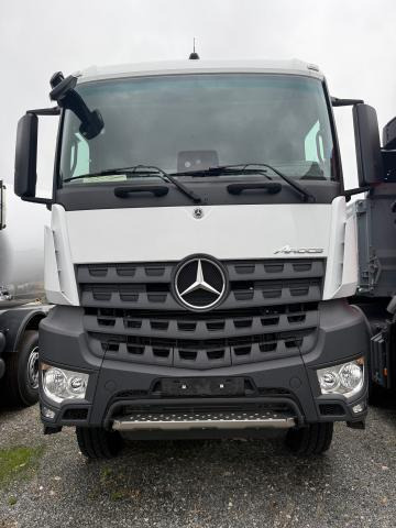 Mercedes-Benz Arocs 1836 A - شاحنة بهيكل معدني للمقصورة: صورة 4 Mercedes-Benz Arocs 1836 A - شاحنة بهيكل معدني للمقصورة: صورة 4