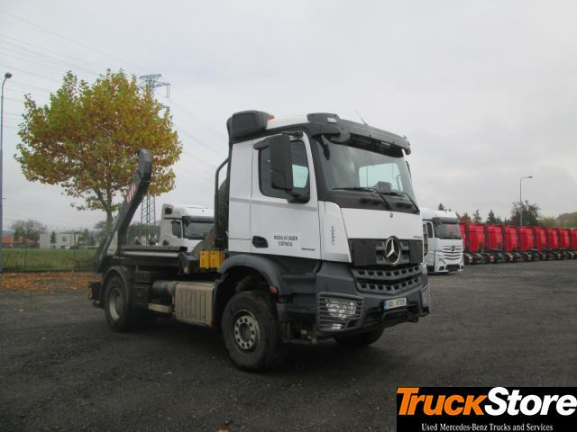 Mercedes-Benz Arocs 1845 LK - شاحنة لودر انزلاقي: صورة 5 Mercedes-Benz Arocs 1845 LK - شاحنة لودر انزلاقي: صورة 5