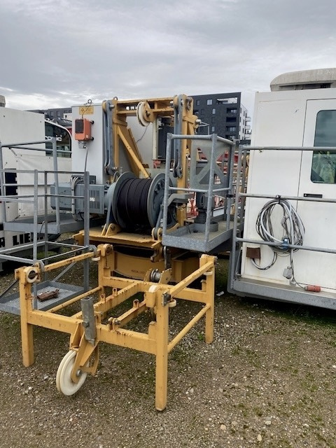 LIEBHERR 85EC-BFr.Tronic - رافعة برجية: صورة 1 LIEBHERR 85EC-BFr.Tronic - رافعة برجية: صورة 1