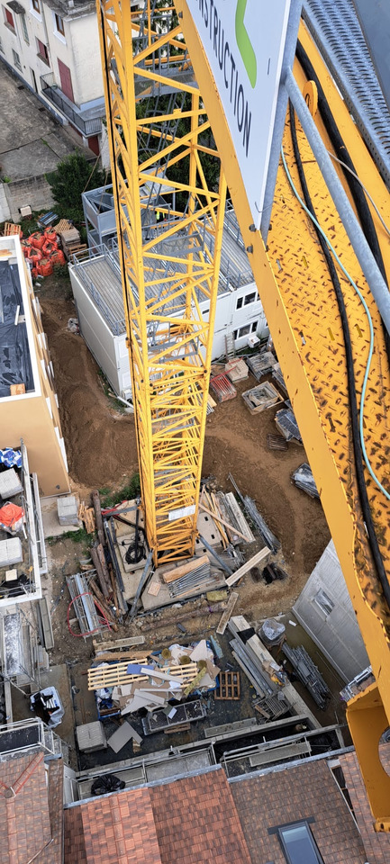 Liebherr 250EC-B12 Litronic - رافعة برجية: صورة 4 Liebherr 250EC-B12 Litronic - رافعة برجية: صورة 4