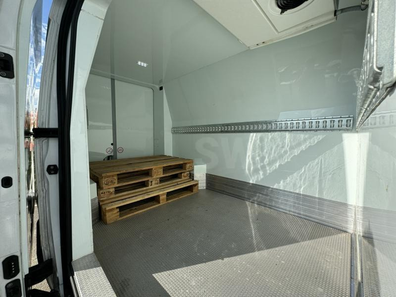 Renault Master - شاحنة توصيل مبردة: صورة 5 Renault Master - شاحنة توصيل مبردة: صورة 5