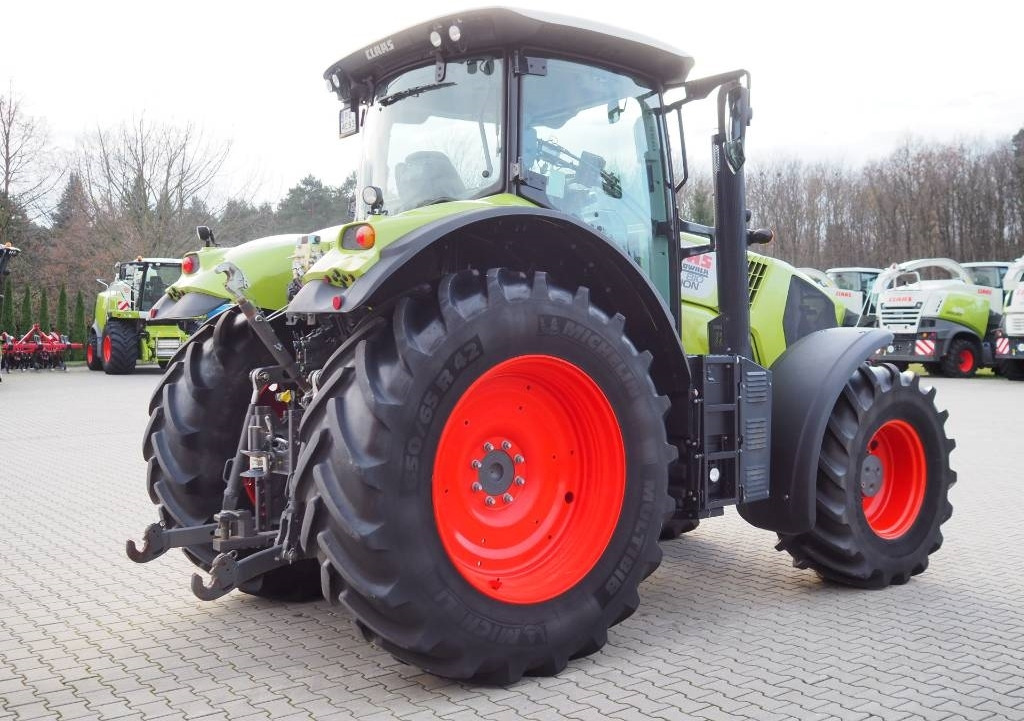 Claas Axion 810 CIS, GPS - RTK - جرار: صورة 3 Claas Axion 810 CIS, GPS - RTK - جرار: صورة 3