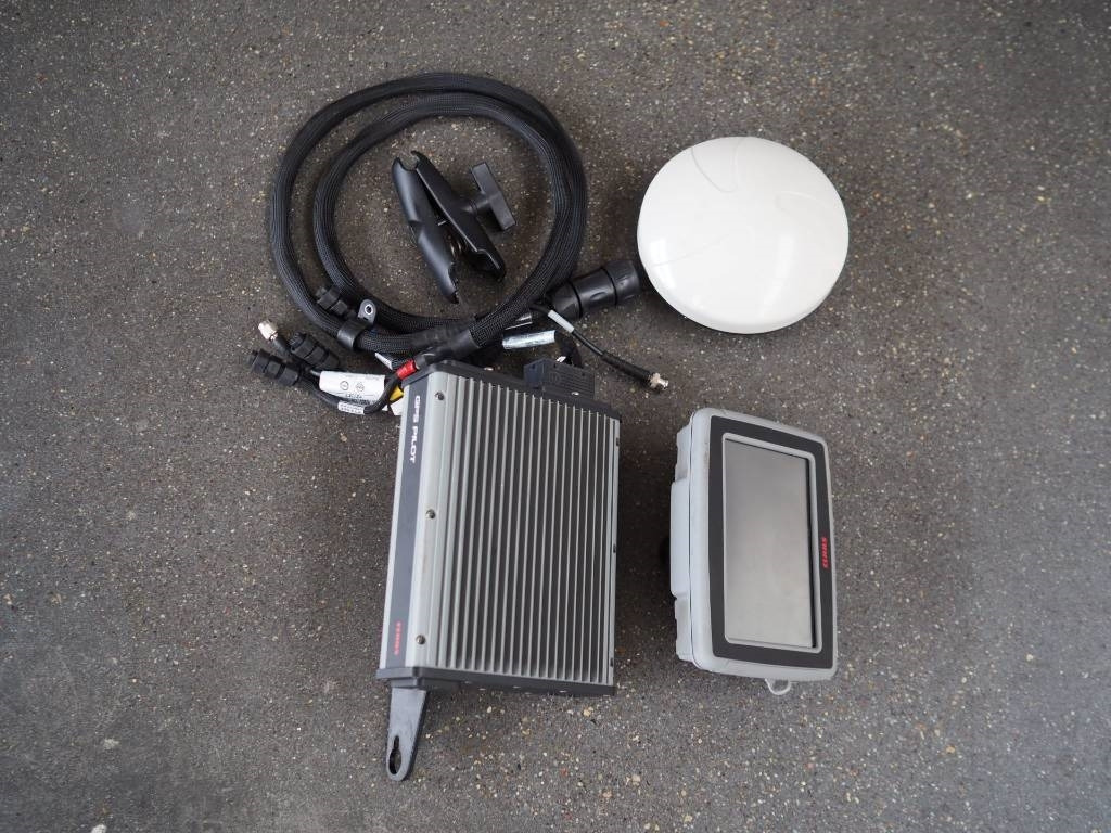 Claas - GPS S7, RTK NET - النظام الكهربائي - آلات زراعية: صورة 4 Claas - GPS S7, RTK NET - النظام الكهربائي - آلات زراعية: صورة 4