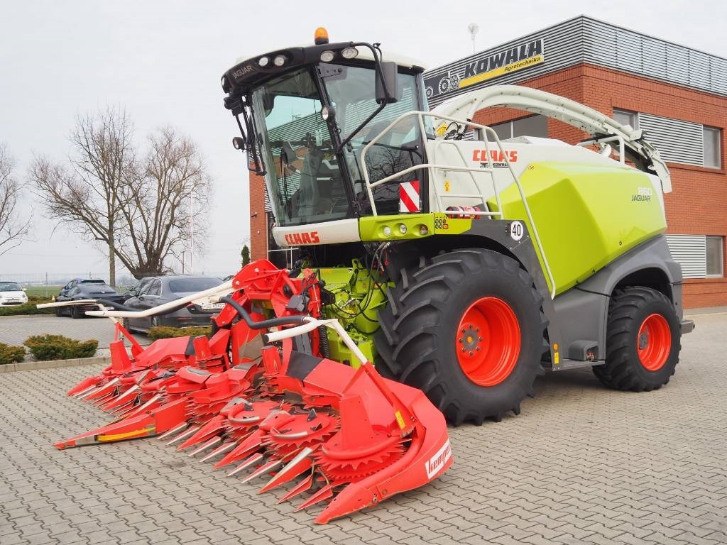 Claas Jaguar 860 4WD + Kemper 360 Plus - حصادة الأعلاف: صورة 5 Claas Jaguar 860 4WD + Kemper 360 Plus - حصادة الأعلاف: صورة 5