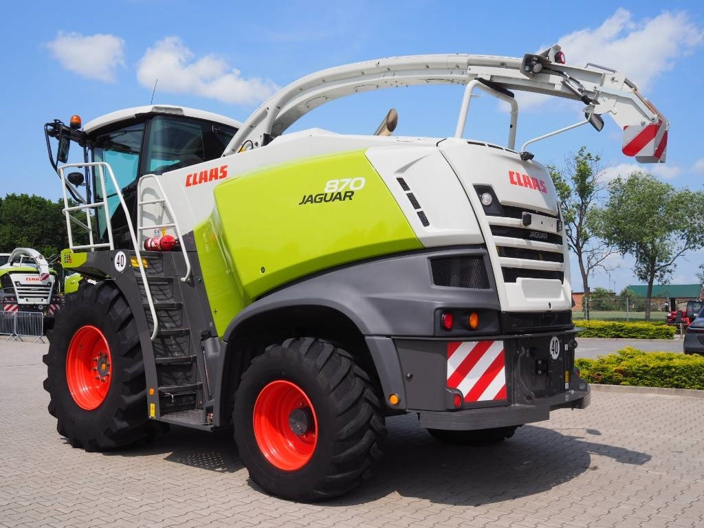 Claas Jaguar 870 4WD - حصادة الأعلاف: صورة 2 Claas Jaguar 870 4WD - حصادة الأعلاف: صورة 2