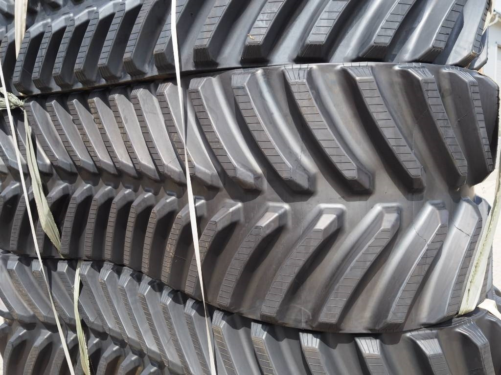 جنزير حديدي - آلات زراعية للبيع  John Deere 8RT / Rubber belt / track / 25" / 635mm: صورة 10