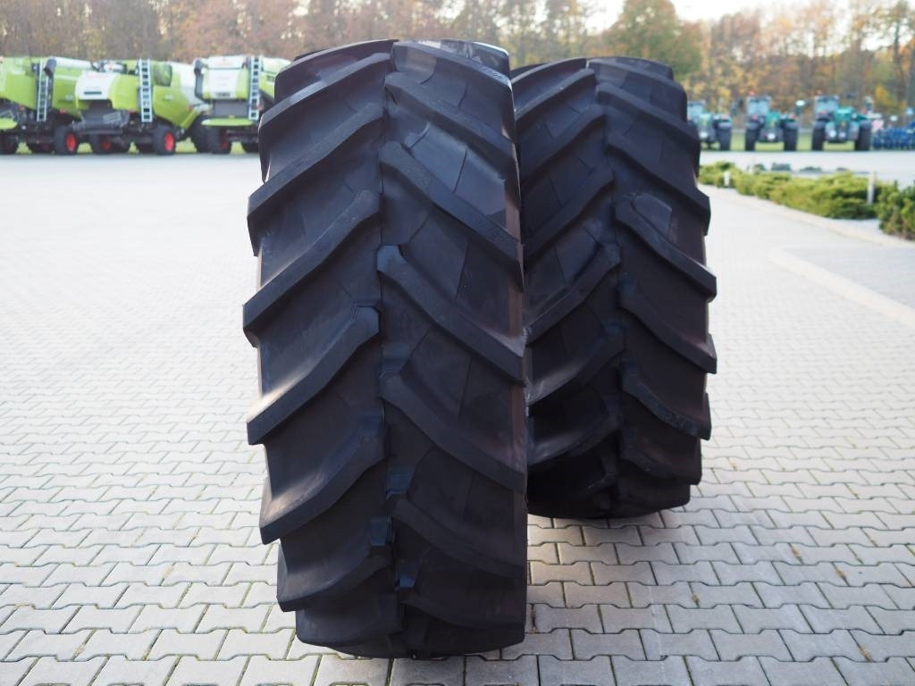 Trelleborg TM 900 600/70 R34 - إطارات - آلات زراعية: صورة 4 Trelleborg TM 900 600/70 R34 - إطارات - آلات زراعية: صورة 4