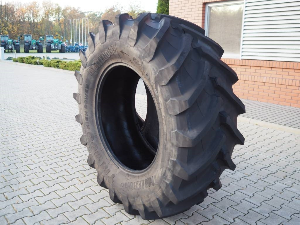 Trelleborg TM 900 600/70 R34 - إطارات - آلات زراعية: صورة 3 Trelleborg TM 900 600/70 R34 - إطارات - آلات زراعية: صورة 3