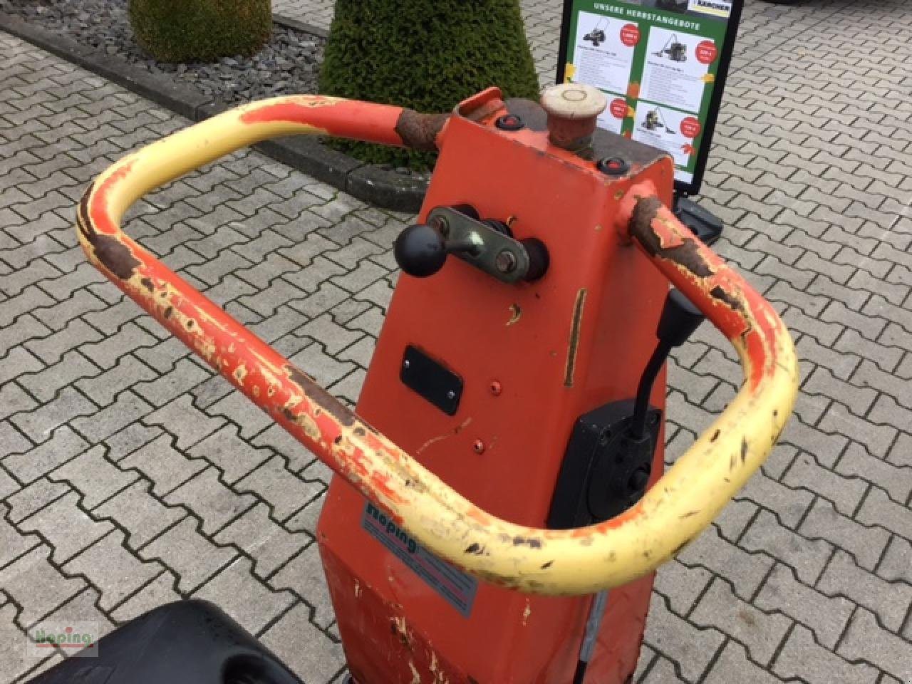 DYNAPAC LH 700 - صفيحة هزازة: صورة 5 DYNAPAC LH 700 - صفيحة هزازة: صورة 5