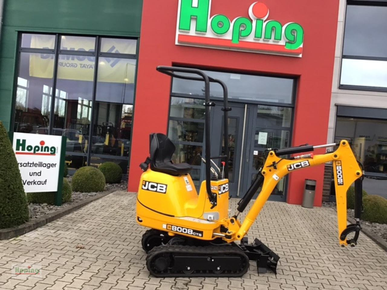 JCB 8008 CTS - حفار صغير: صورة 1 JCB 8008 CTS - حفار صغير: صورة 1