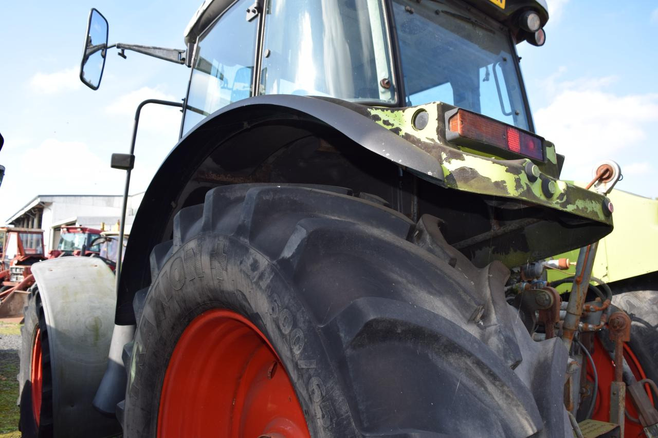 CLAAS Ares 697 ATZ - جرار: صورة 4 CLAAS Ares 697 ATZ - جرار: صورة 4