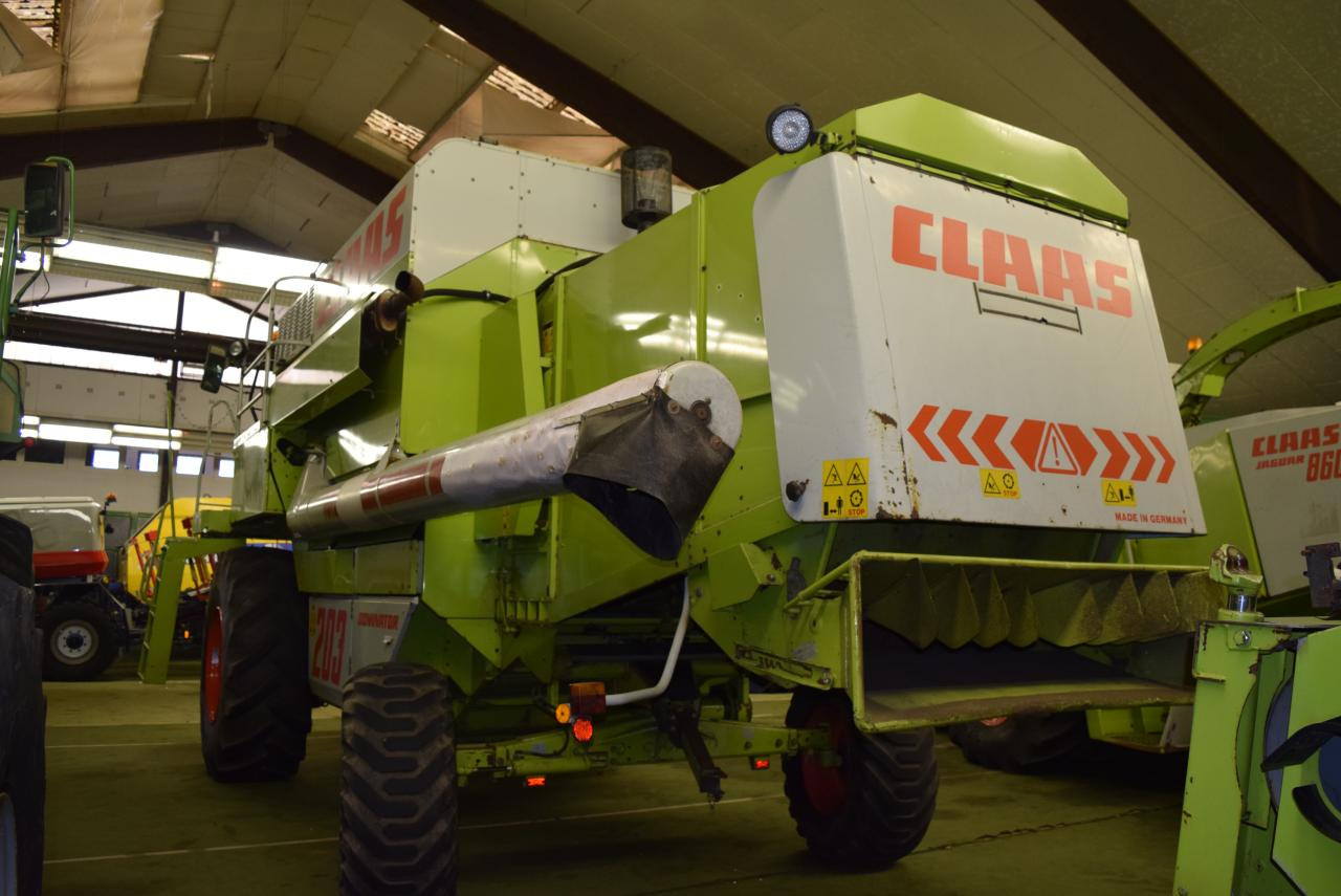 CLAAS Dominator 203 Mega - حصادة: صورة 4 CLAAS Dominator 203 Mega - حصادة: صورة 4