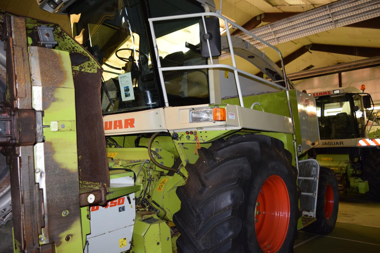CLAAS Jaguar 820 - حصادة الأعلاف: صورة 5 CLAAS Jaguar 820 - حصادة الأعلاف: صورة 5