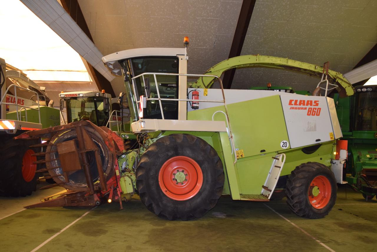 CLAAS Jaguar 860 - حصادة الأعلاف: صورة 1 CLAAS Jaguar 860 - حصادة الأعلاف: صورة 1