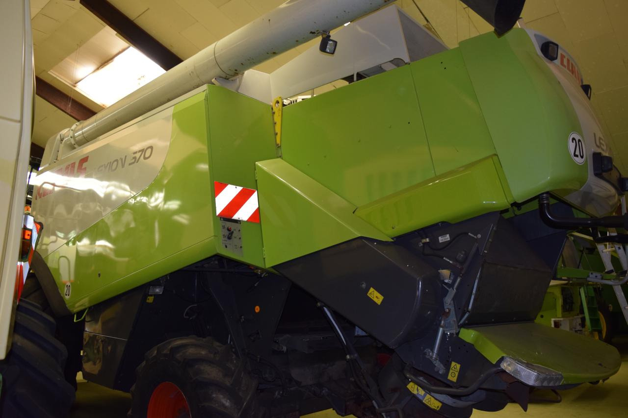 CLAAS Lexion 570 - حصادة: صورة 4 CLAAS Lexion 570 - حصادة: صورة 4