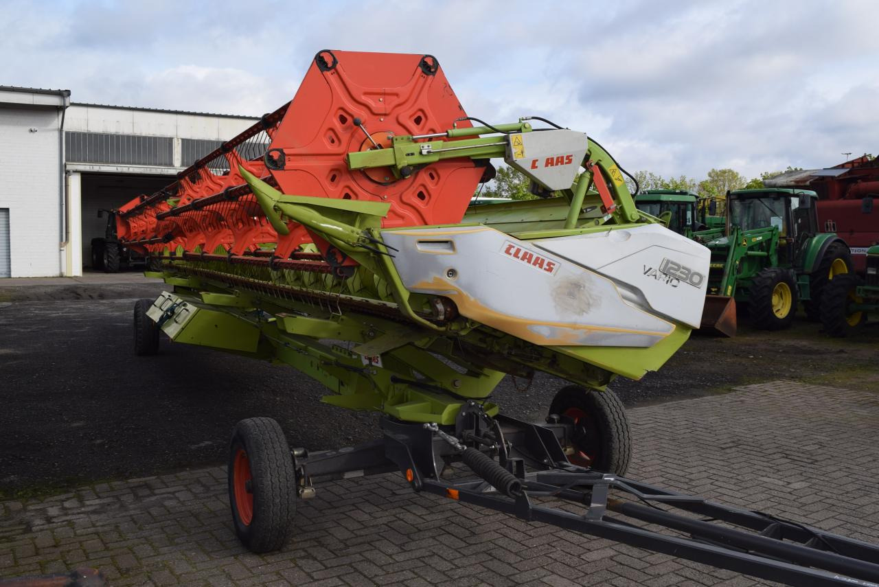 CLAAS V 1230  Vario *Schneidwerk* - رأس الحصادة: صورة 4 CLAAS V 1230  Vario *Schneidwerk* - رأس الحصادة: صورة 4