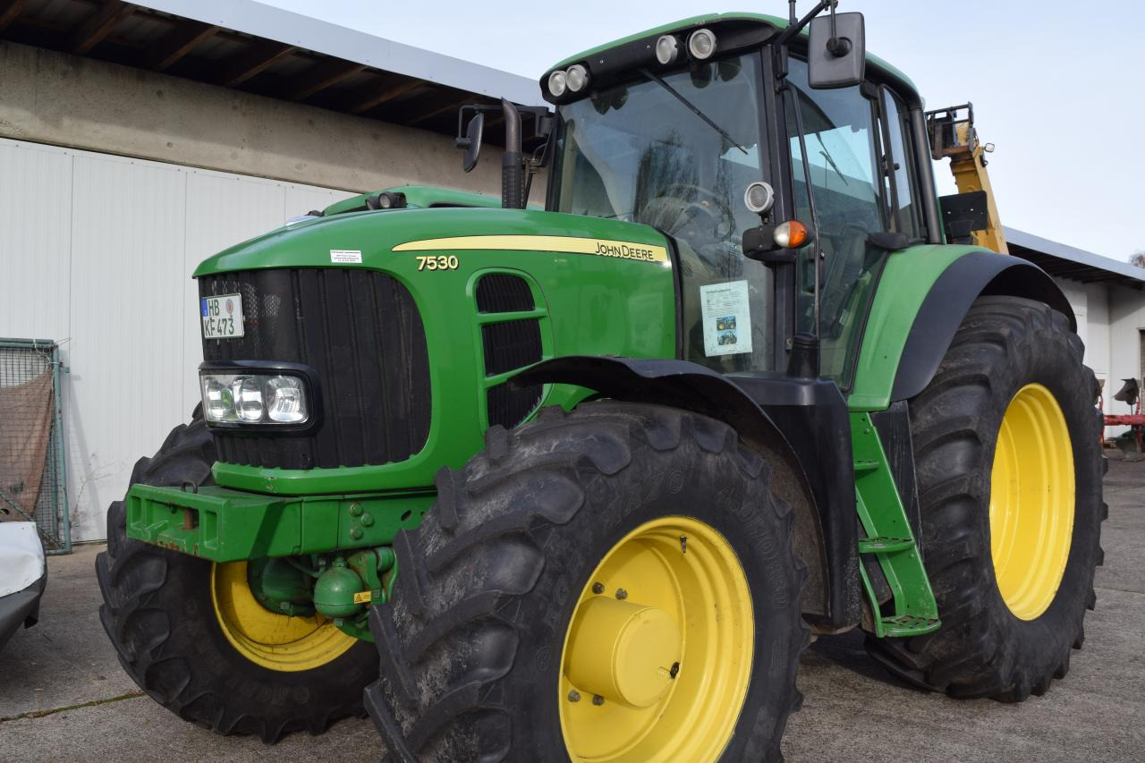 John Deere 7530 Premium - جرار: صورة 2 John Deere 7530 Premium - جرار: صورة 2