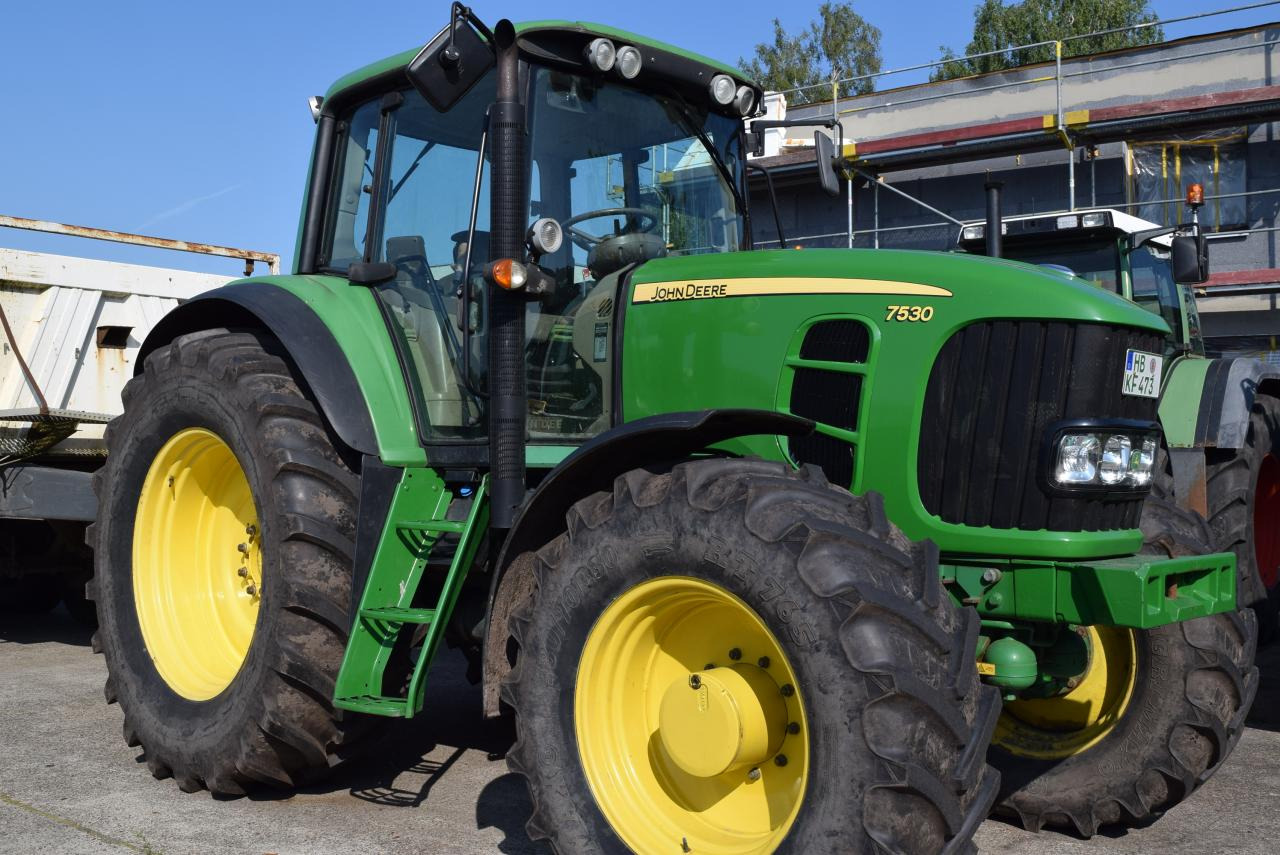John Deere 7530 Premium - جرار: صورة 2 John Deere 7530 Premium - جرار: صورة 2