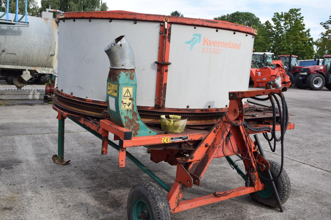 Kverneland KD 807 *Ballenauflöser* - معدات تخزين حبوب: صورة 3 Kverneland KD 807 *Ballenauflöser* - معدات تخزين حبوب: صورة 3