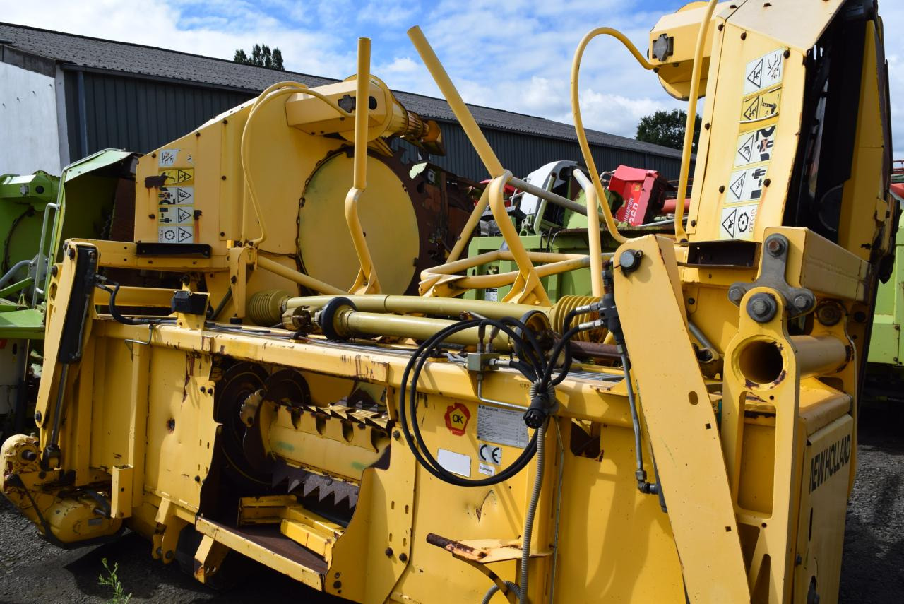 New Holland RI 600 *Maisgebiss* - حصادة ذرة: صورة 4 New Holland RI 600 *Maisgebiss* - حصادة ذرة: صورة 4