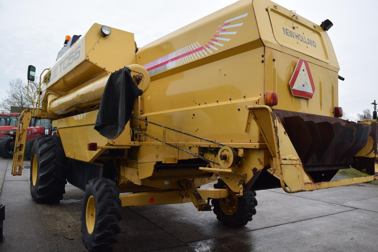 New Holland TC 56 - حصادة: صورة 3 New Holland TC 56 - حصادة: صورة 3