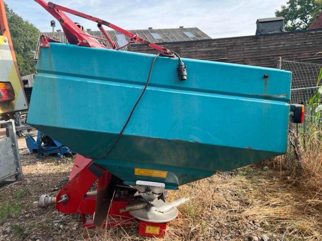 Sulky Burel DPX 2004 - آلة نشر السماد: صورة 2 Sulky Burel DPX 2004 - آلة نشر السماد: صورة 2