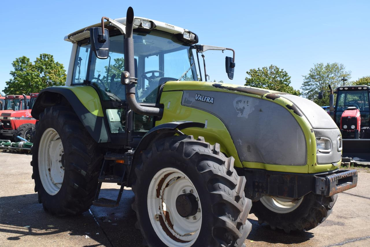 Valtra T120 - جرار: صورة 3 Valtra T120 - جرار: صورة 3