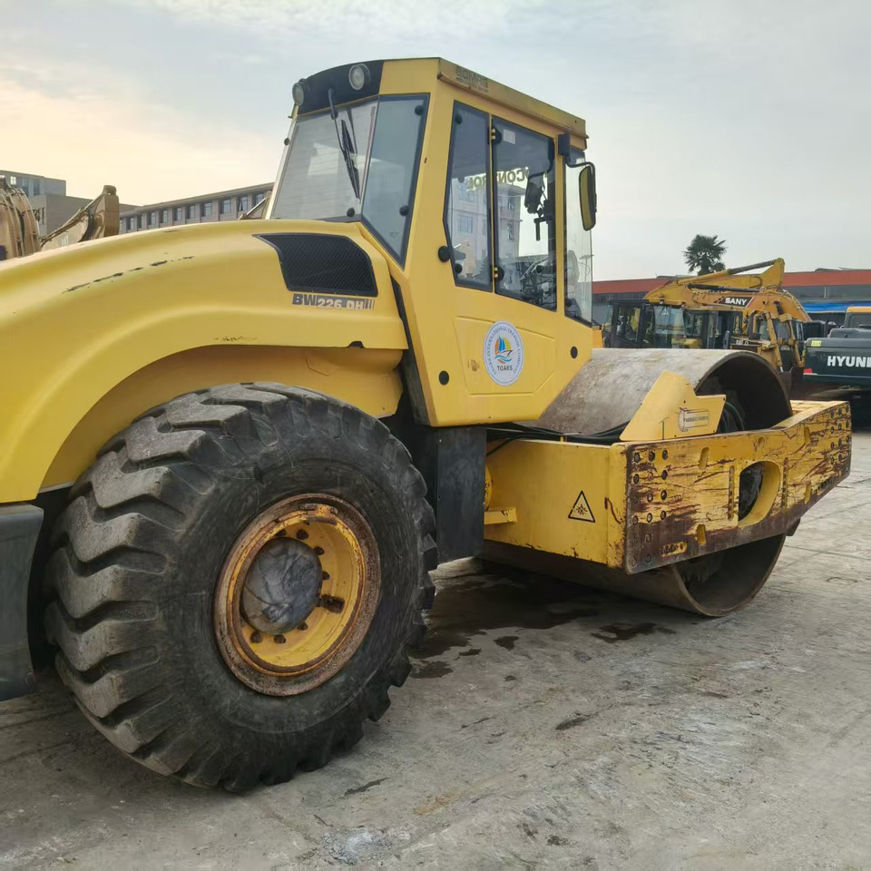 BOMAG BW226DH - رَصَّاص الطرق: صورة 4 BOMAG BW226DH - رَصَّاص الطرق: صورة 4